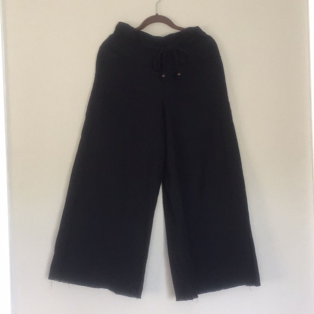 Black 100% cotton wide leg elastic back pants